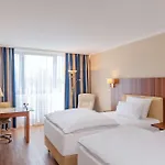 Hotel Nh 4*